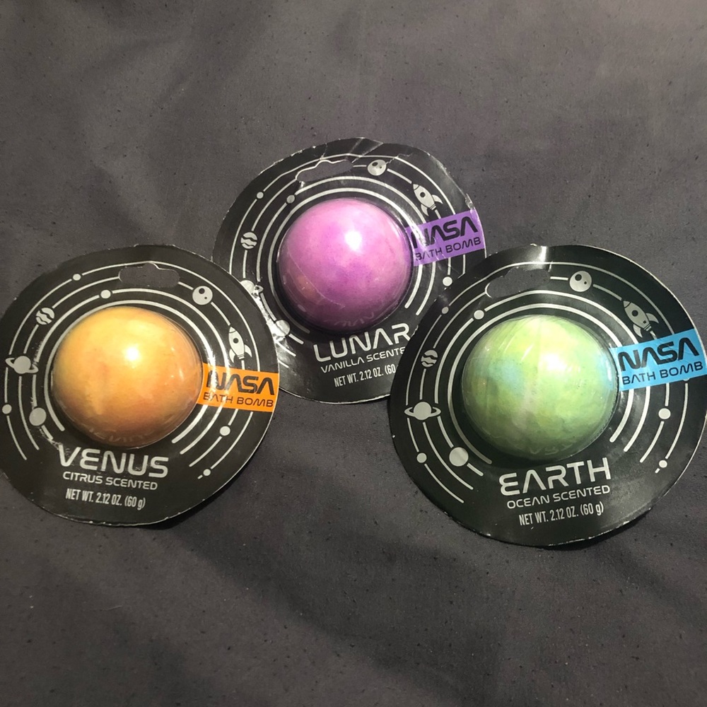 NASA Bath Bombs THREE (3) Lunar Earth Venus RARE